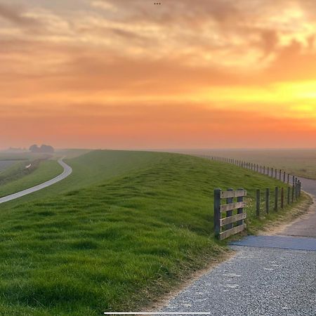 Camping Zee Van Tijd Holwerd Exterior foto